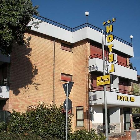 Hotel Anna Siena Nord - モンテリッジョーニ エクステリア 写真